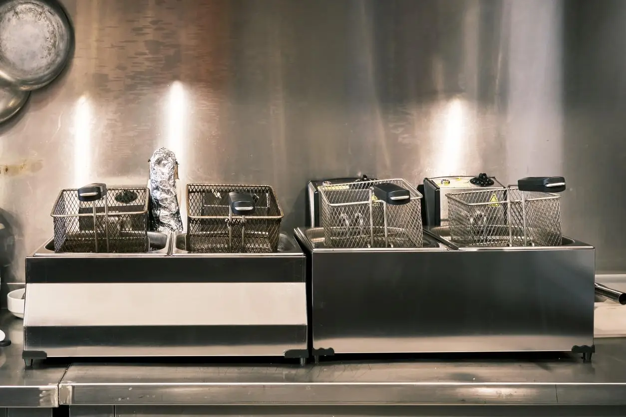 commercial deep fryers