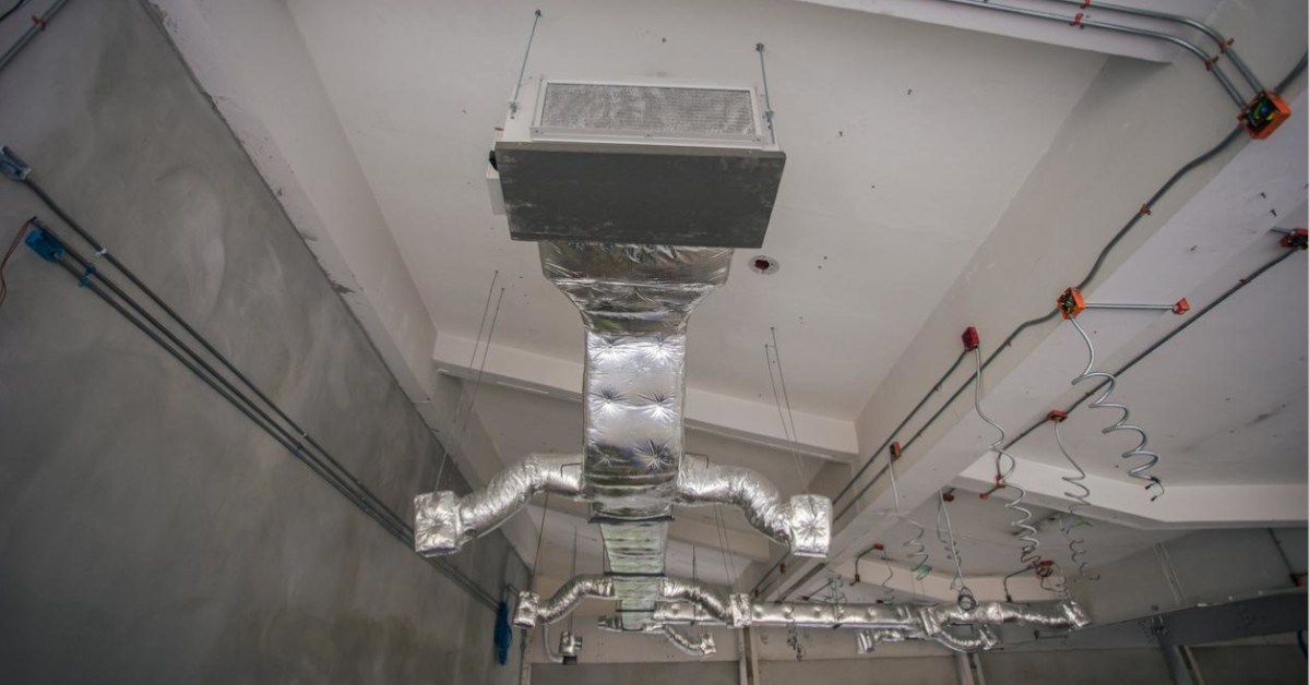 What to Do When Your Commercial Exhaust Hood Is Leaking